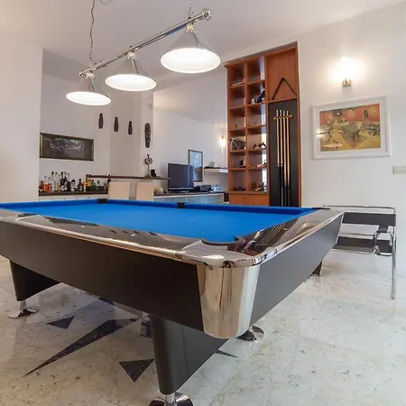 Style Apartment *